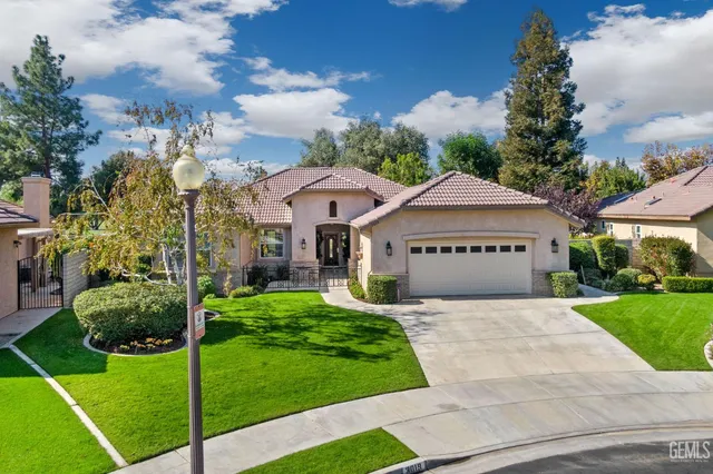 $595,000 | Undisclosed Address, Bakersfield, CA 93311