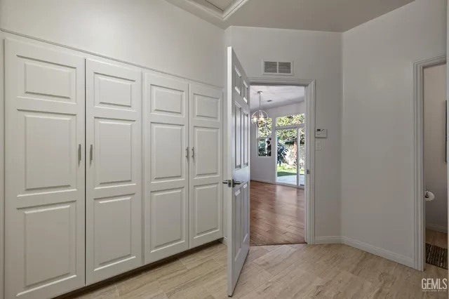 $595,000 | Undisclosed Address, Bakersfield, CA 93311