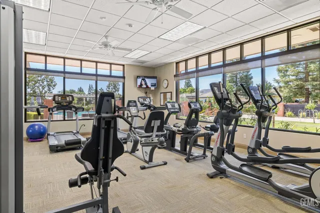 $595,000 | Undisclosed Address, Bakersfield, CA 93311