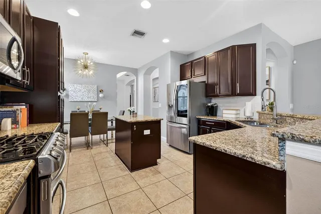 $520,999 | Undisclosed Address, Lithia, FL 33547