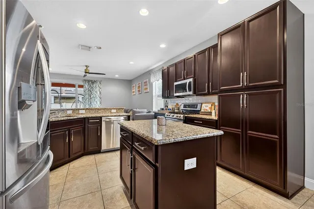 $520,999 | Undisclosed Address, Lithia, FL 33547