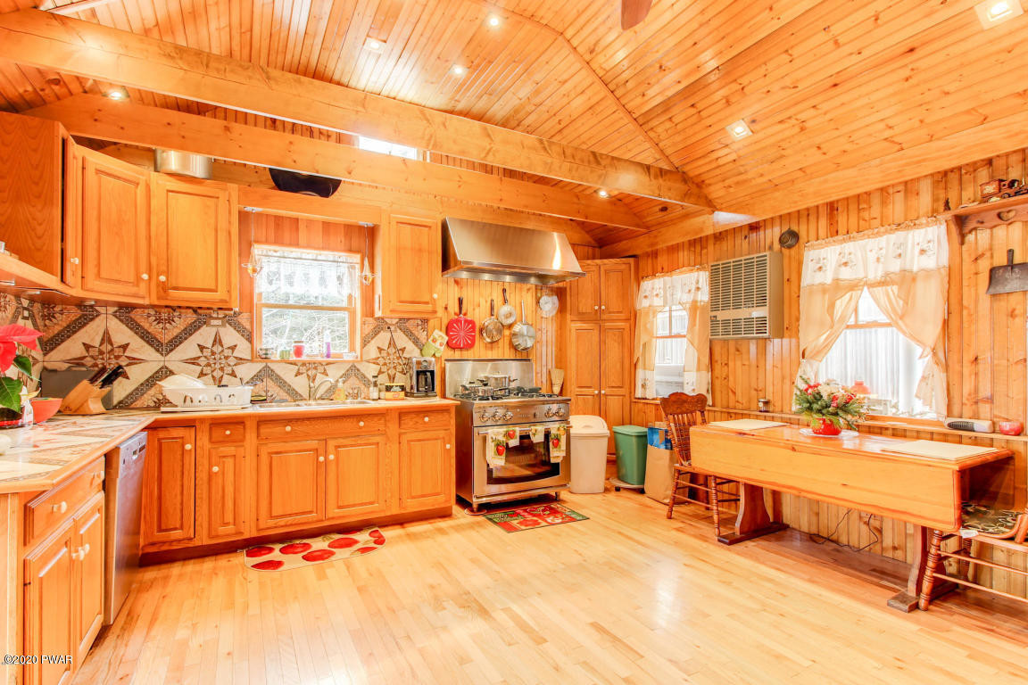 122 Rose Road Lake Ariel, PA 18436 - Photo 4 of 23
