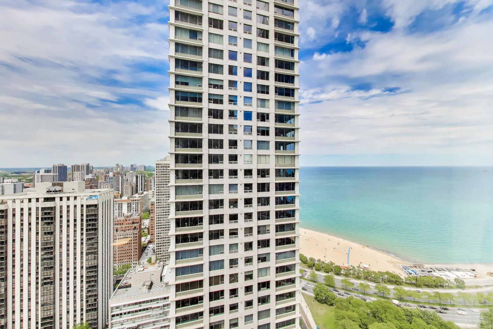 950 North Michigan Avenue, Unit 3103 Chicago, IL 60611 - Photo 10 of 68