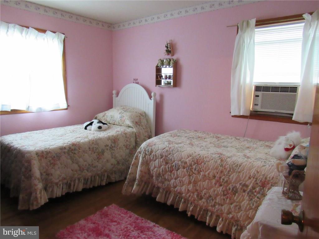 18 Harbor Road Toms River, NJ 08753 - Photo 24 of 26 Gallery Image 24