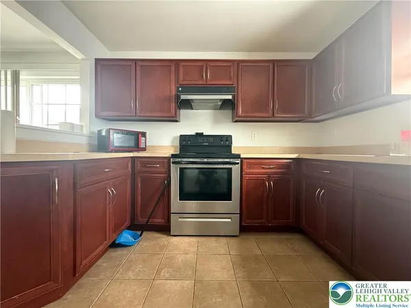 $2,000 | 1798 Merlot Drive, Unit D, Easton, PA 18045