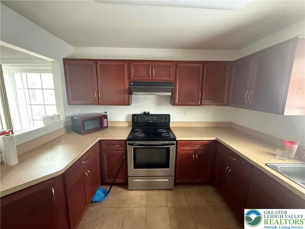 $2,000 | 1798 Merlot Drive, Unit D, Easton, PA 18045