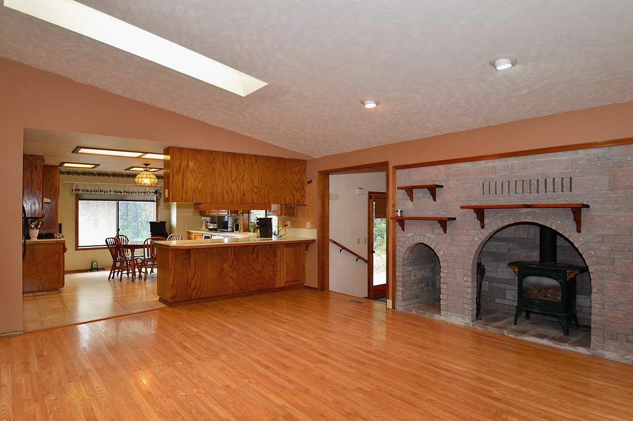 4822 South Farr Road Spokane Valley, WA 99206 - Photo 3 of 20 Gallery Image 3