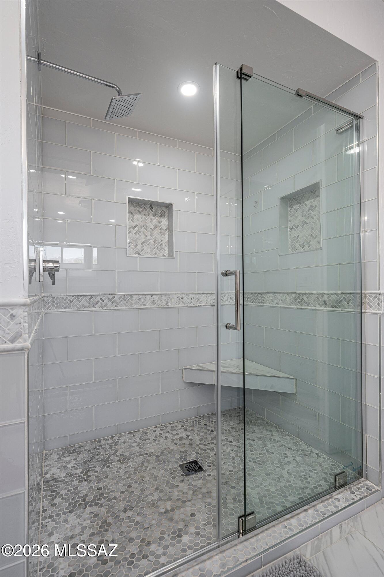 10015 East Fort Lowell Road Tucson, AZ 85749 - Photo 21 of 45 Oversized shower