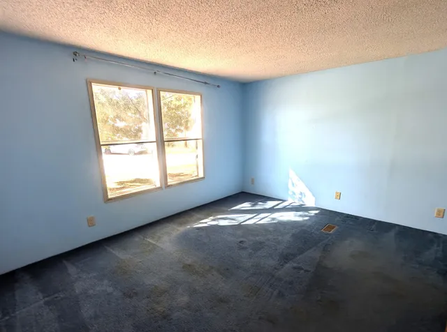 $199,900 | 545 Elm Street, Unit 34, Milford, NH 03055