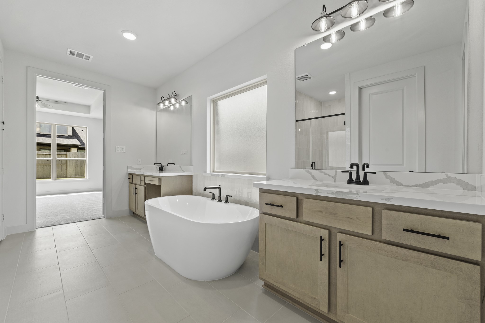 4914 Benton Wds Trail Rosenberg, TX 77471 - Photo 11 of 28 Representative image; features, selections and colors may vary.