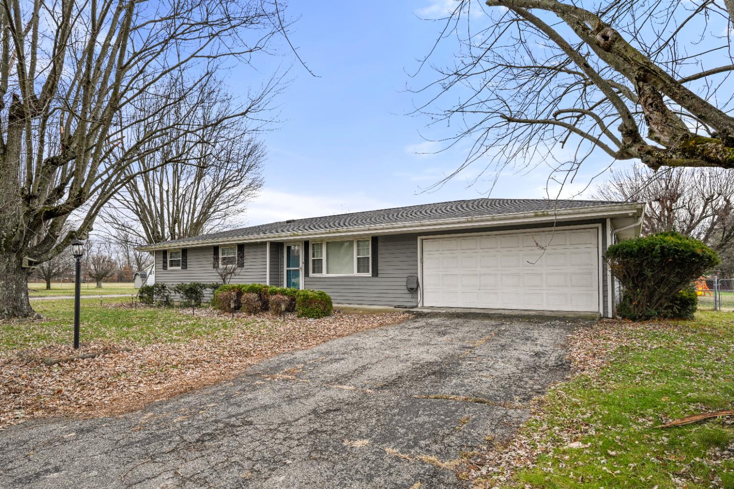 226 Maple Drive Sunman, IN 47041 - Photo 2 of 34
