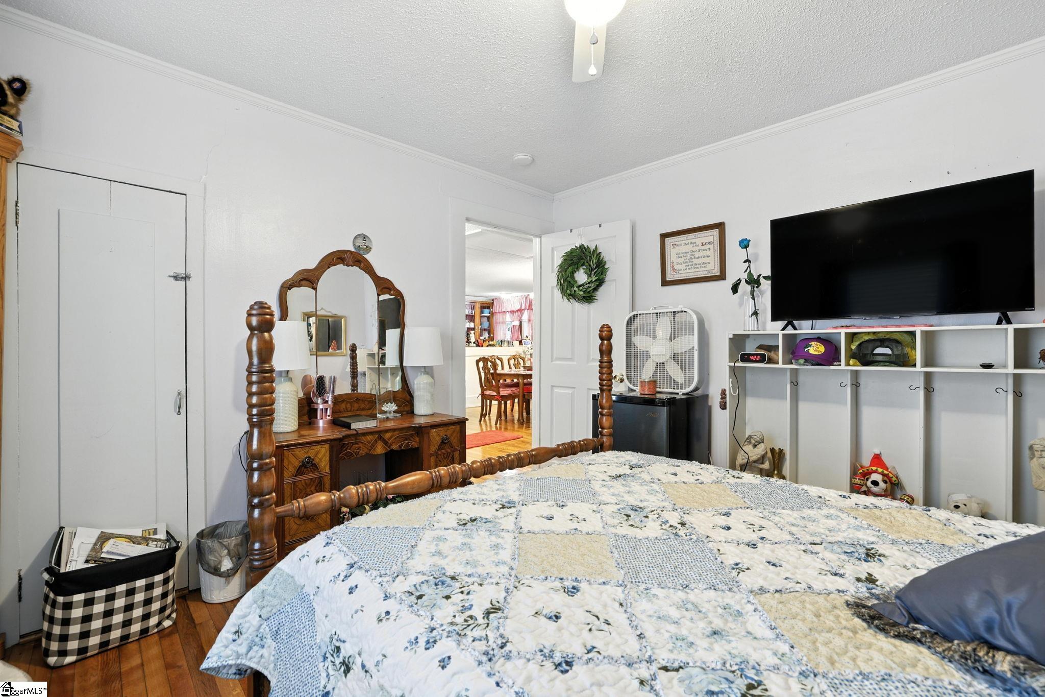 303 Poplar Street Gaffney, SC 29341 - Photo 14 of 24