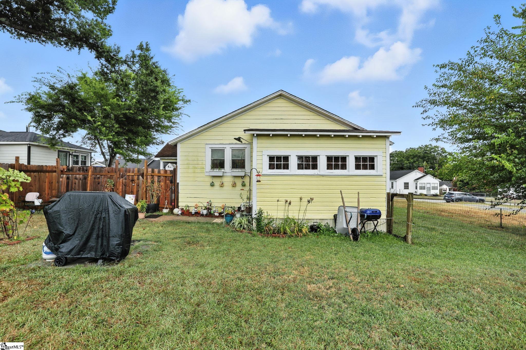 303 Poplar Street Gaffney, SC 29341 - Photo 20 of 24