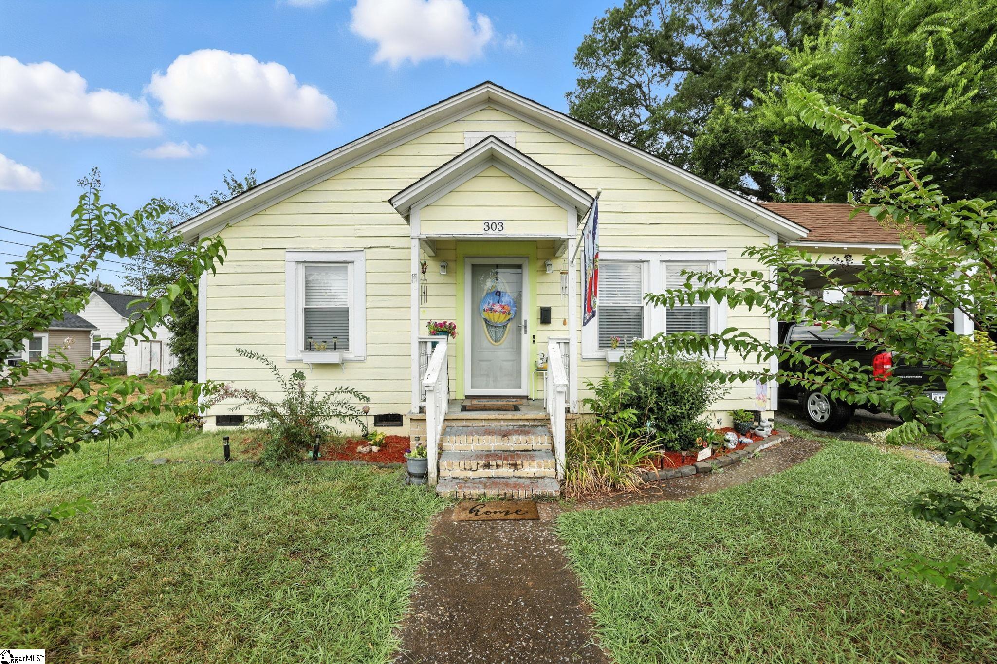 303 Poplar Street Gaffney, SC 29341 - Photo 2 of 24