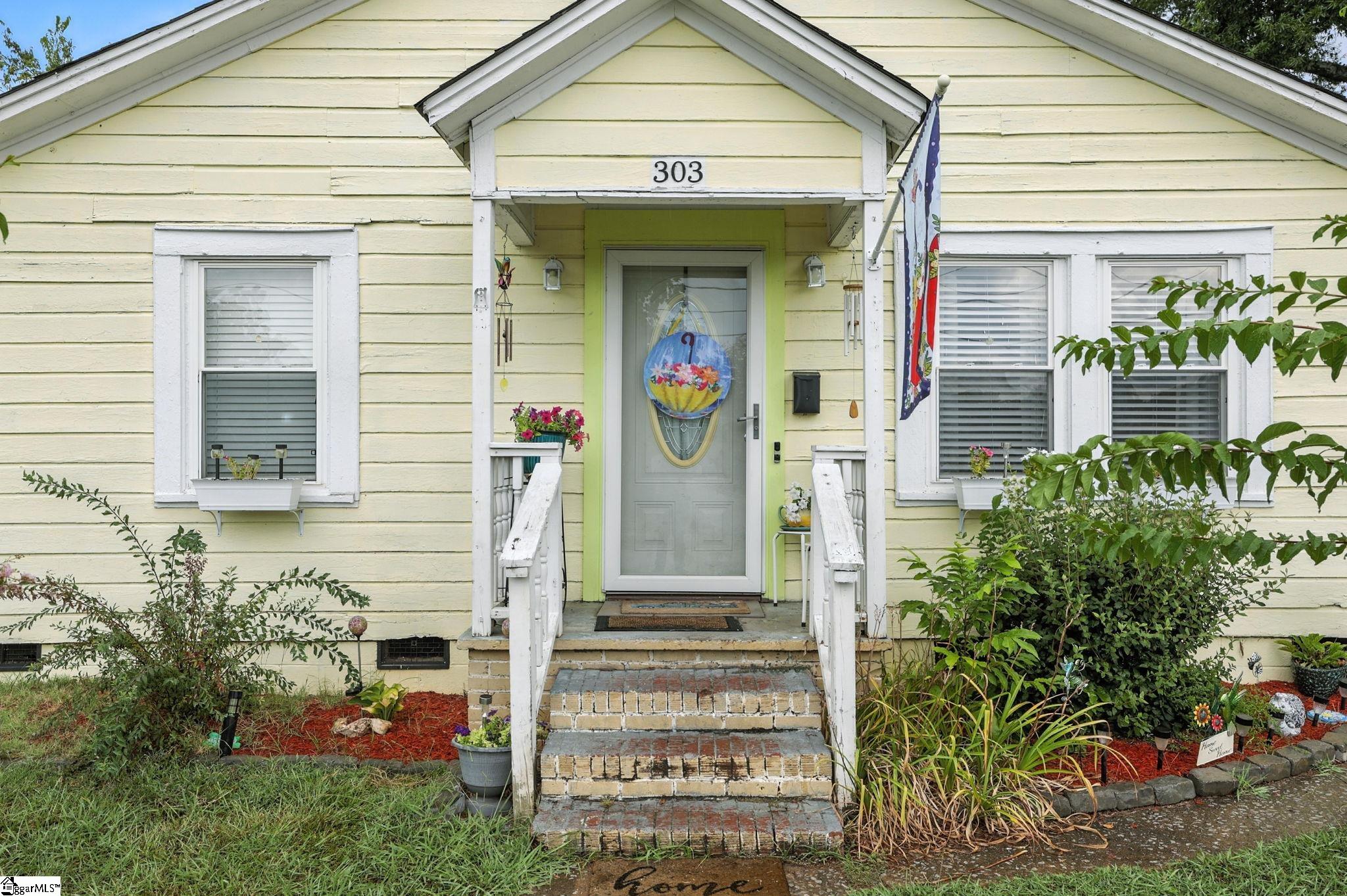 303 Poplar Street Gaffney, SC 29341 - Photo 3 of 24