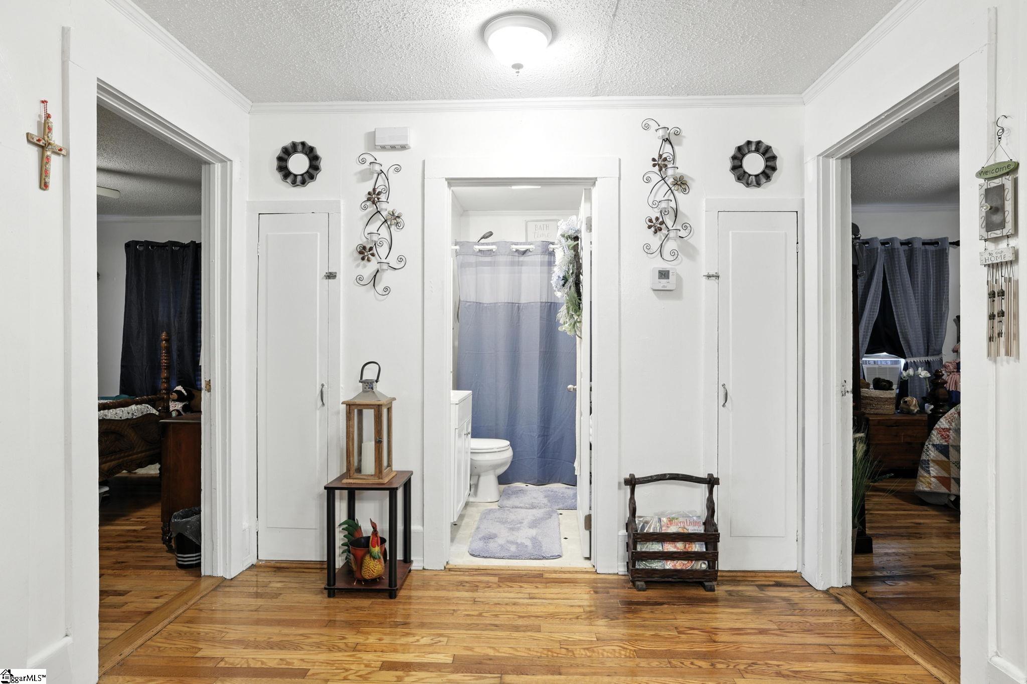 303 Poplar Street Gaffney, SC 29341 - Photo 9 of 24