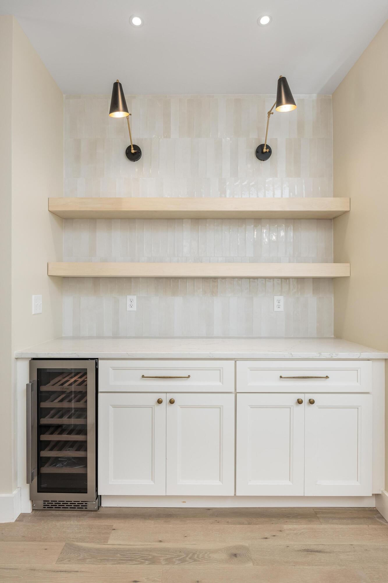 308 Pine Ridge Road Chattanooga, TN 37405 - Photo 13 of 41 2024_03_March_308_Pine_Ridge_Dr_0022