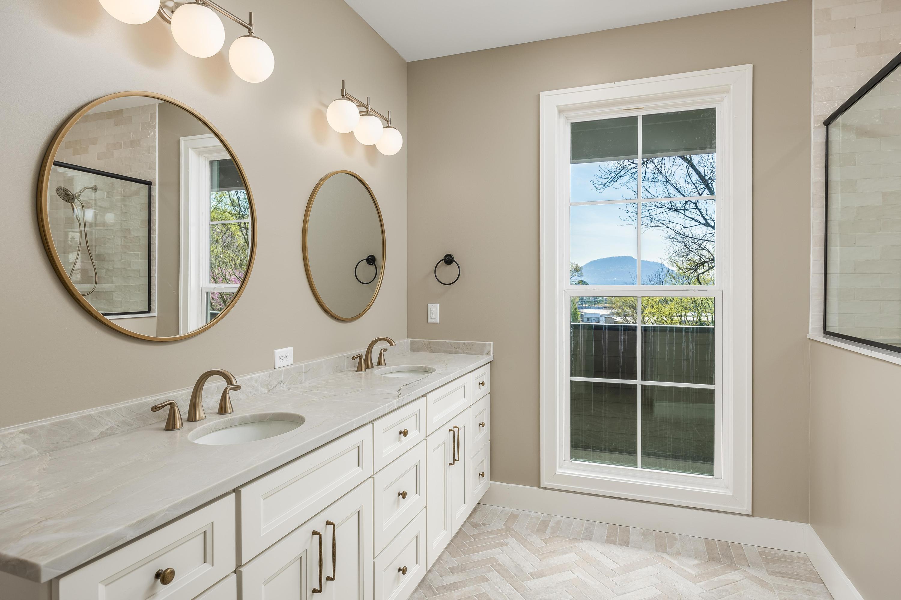 308 Pine Ridge Road Chattanooga, TN 37405 - Photo 21 of 41 2024_03_March_308_Pine_Ridge_Dr_0029