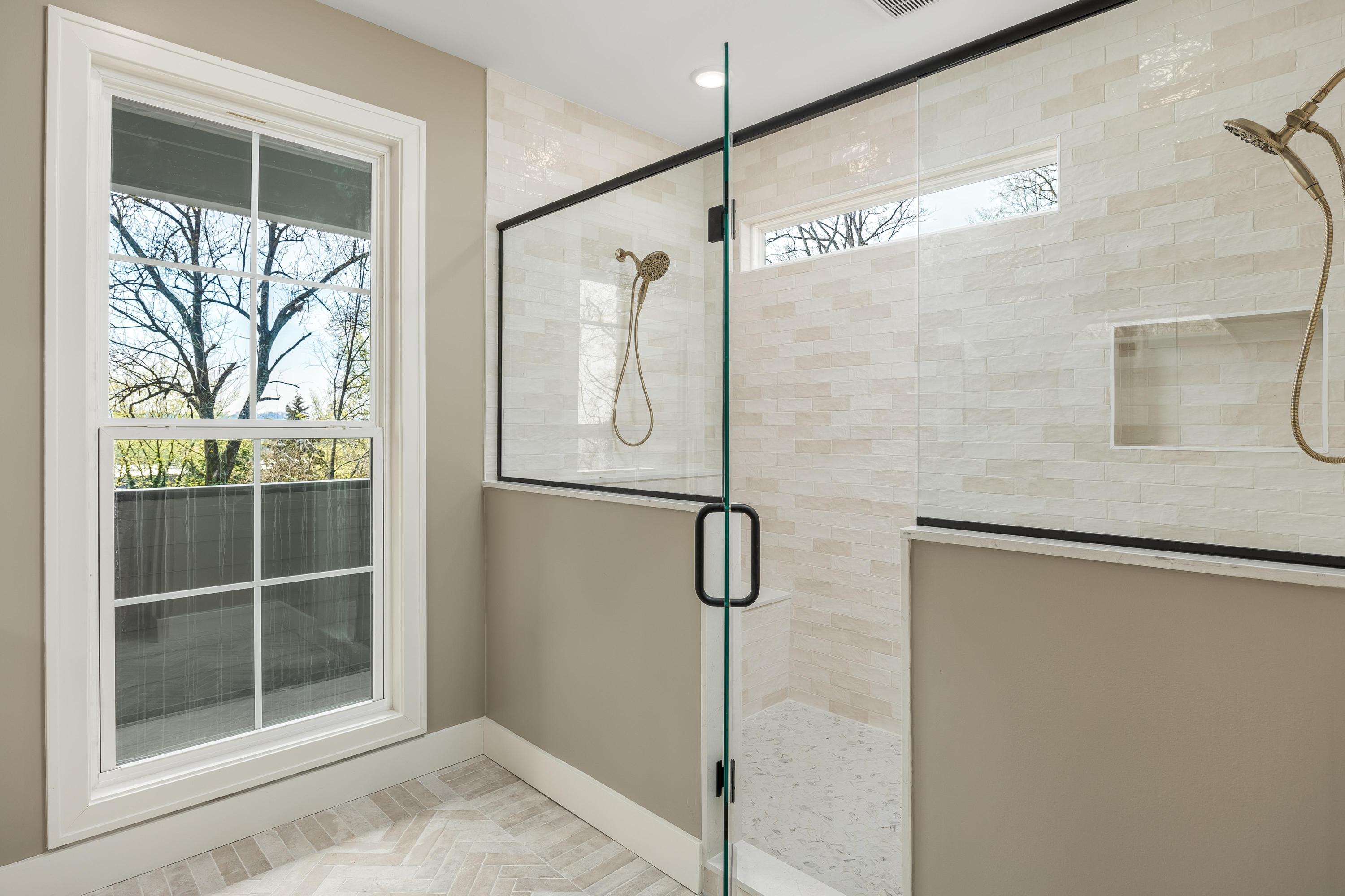 308 Pine Ridge Road Chattanooga, TN 37405 - Photo 22 of 41 2024_03_March_308_Pine_Ridge_Dr_0030