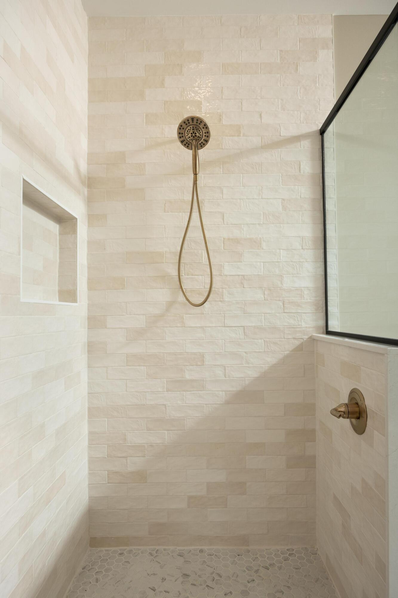 308 Pine Ridge Road Chattanooga, TN 37405 - Photo 23 of 41 2024_03_March_308_Pine_Ridge_Dr_0031