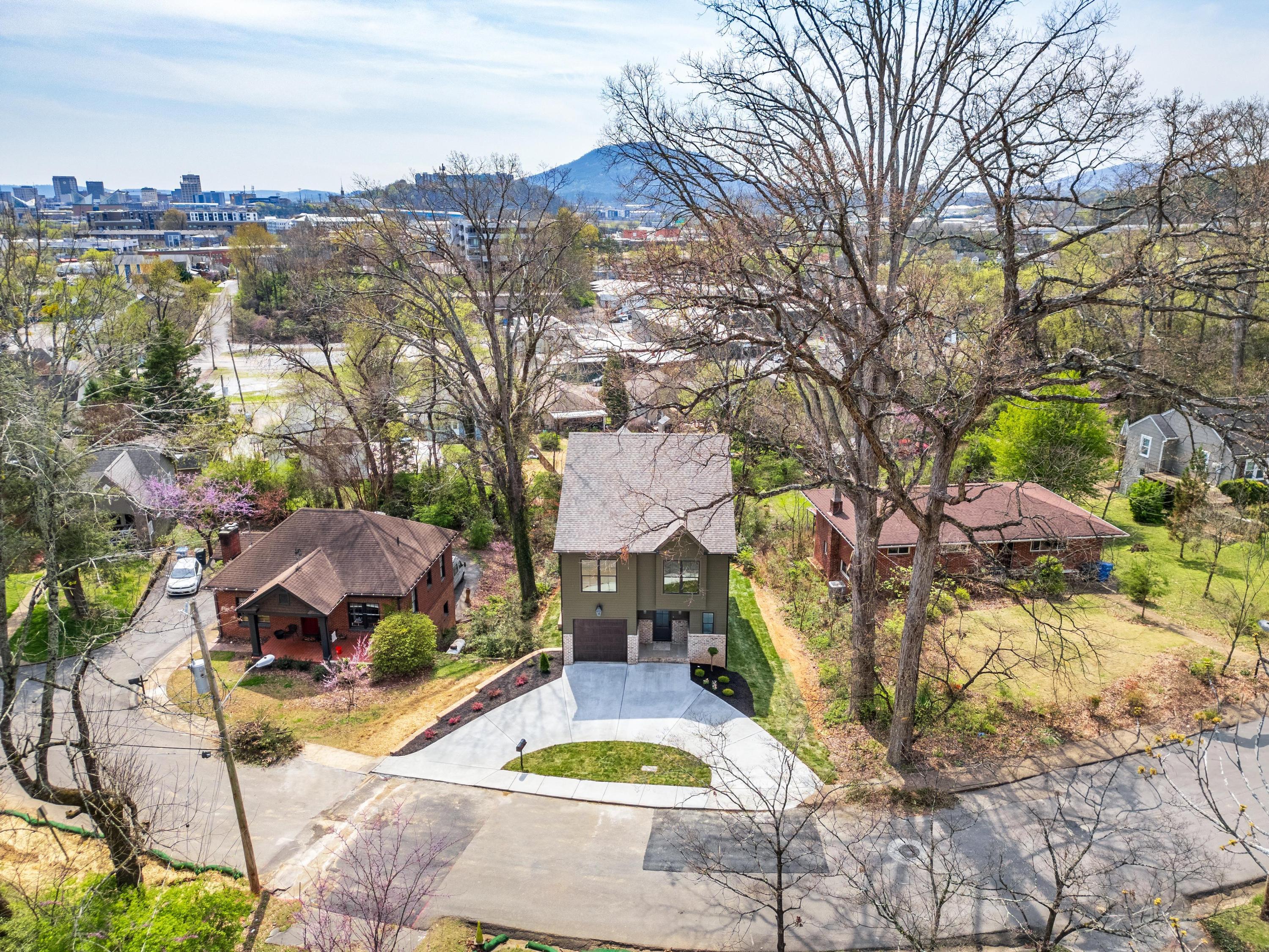 308 Pine Ridge Road Chattanooga, TN 37405 - Photo 37 of 41 2024_03_March_308_Pine_Ridge_Dr_0009