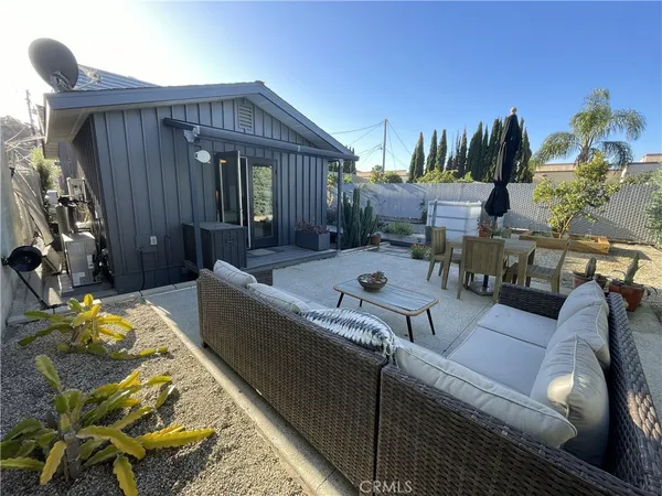 $2,995 | 167 Garden Ventura Ca, Ventura, CA 93001