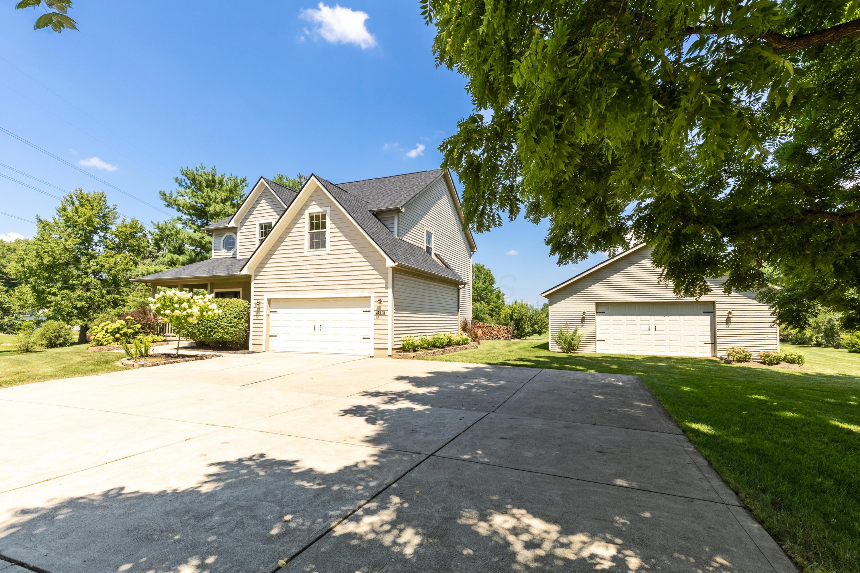 1515 Dale Ford Road Delaware, OH 43015 - Photo 4 of 74 4. Front Exterior
