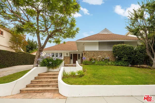 $1,795,000 | 1956 South Durango Avenue, Los Angeles, CA 90034