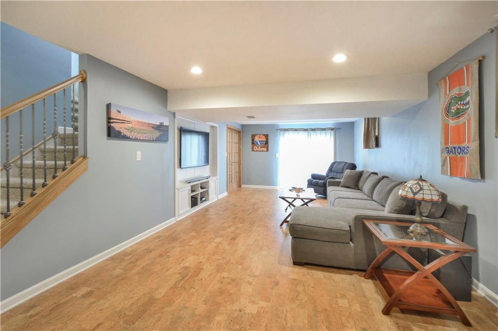 302 McCormick Road McKees Rocks, PA 15136 - Photo 20 of 25 Gallery Image 20