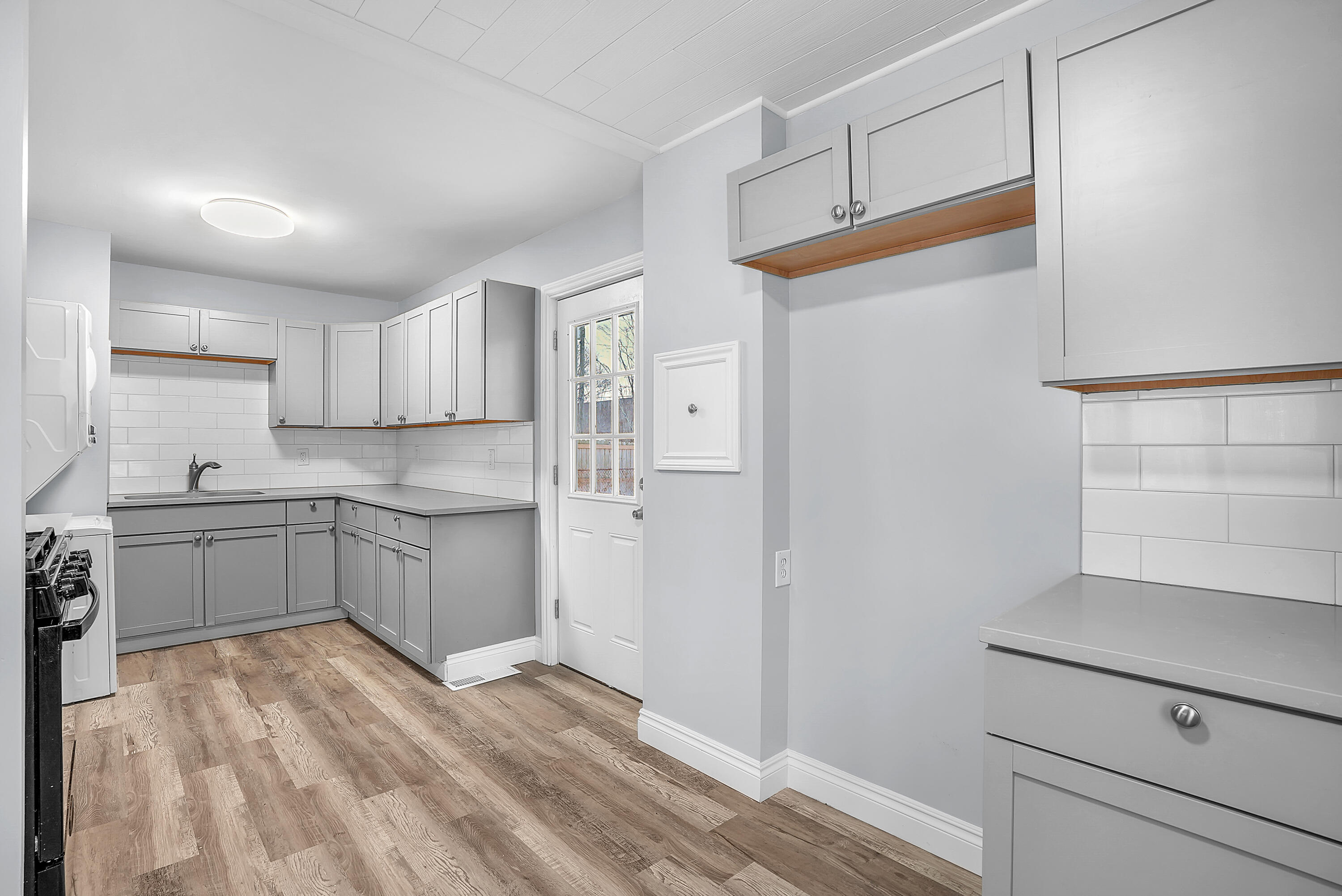 3244 176th Place Hammond, IN 46323 - Photo 6 of 14 3000x2003