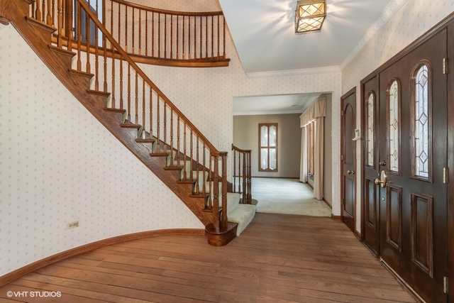 743 South County Line Road Hinsdale, IL 60521 - Photo 2 of 10