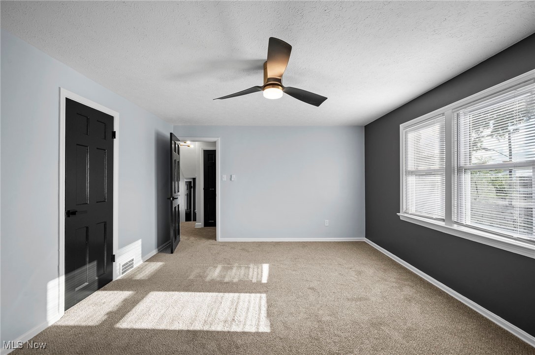 2180 Vernon Road University Heights, OH 44118 - Photo 17 of 32