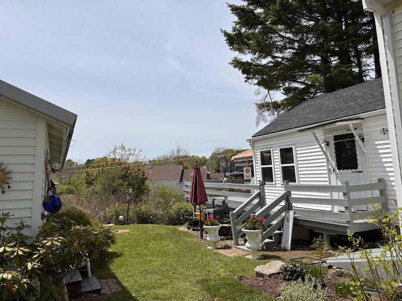 11 Church Street Winterport, ME 04496 - Photo 5 of 30