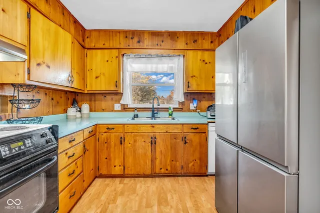 $210,999 | 328 Red Bud Lane, Greencastle, IN 46135