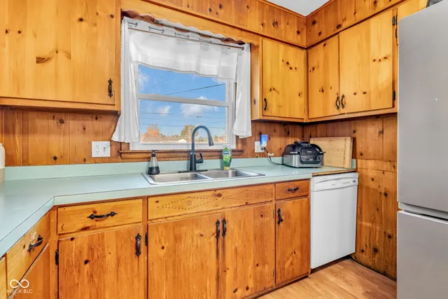 $210,999 | 328 Red Bud Lane, Greencastle, IN 46135