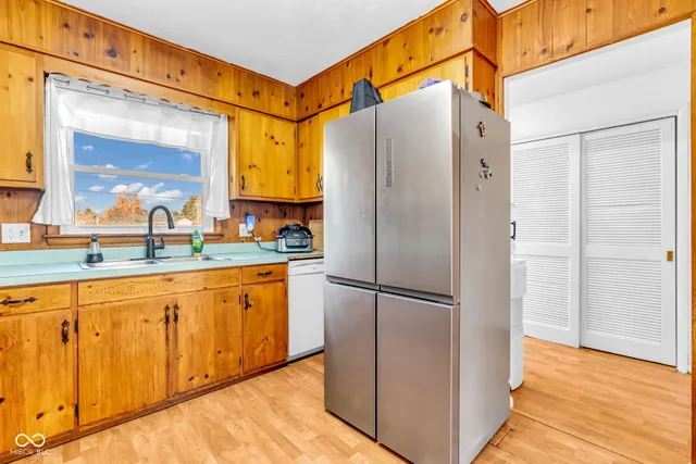 $210,999 | 328 Red Bud Lane, Greencastle, IN 46135