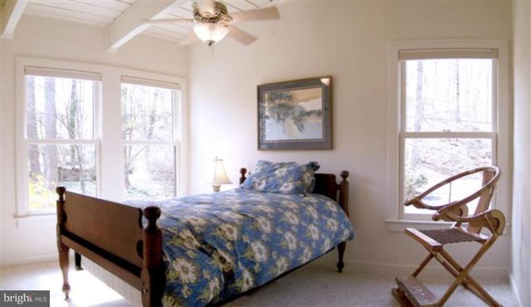 911 Swinks Mill Road McLean, VA 22102 - Photo 7 of 28 Bedroom #4