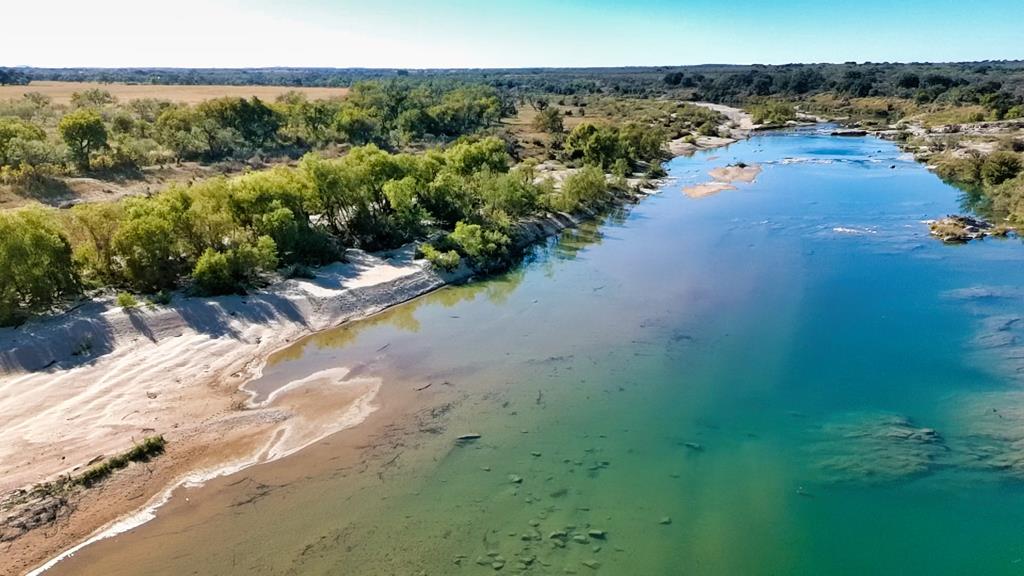 0 Settemeyer Road Mason, TX 76856 - Photo 32 of 59 a view of a yard with an ocean