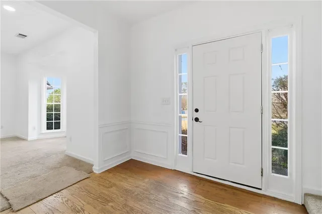 an empty room with an entryway