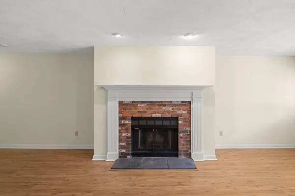 $429,900 | 16 Hilltop Drive, Unit 16, Sandwich, MA 02563