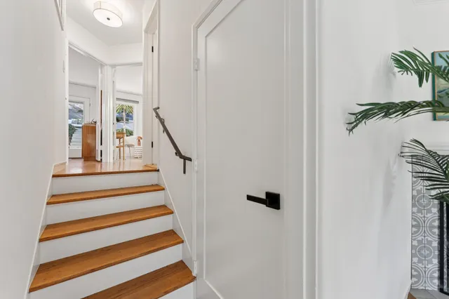 $998,000 | 3945 Canon Avenue, Oakland, CA 94602