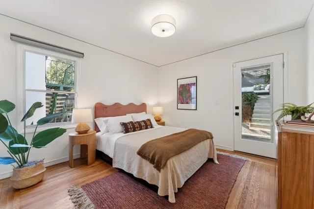 $998,000 | 3945 Canon Avenue, Oakland, CA 94602