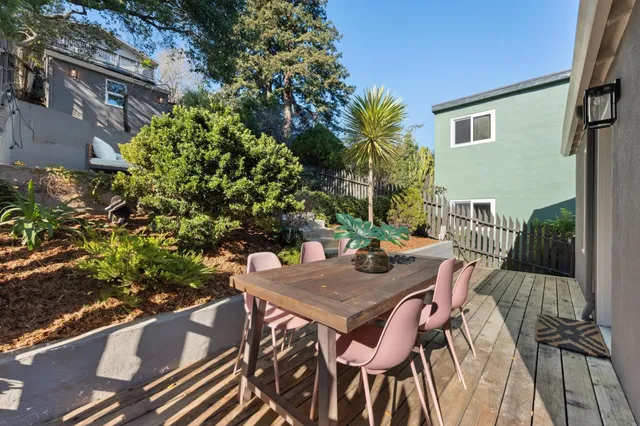 $998,000 | 3945 Canon Avenue, Oakland, CA 94602