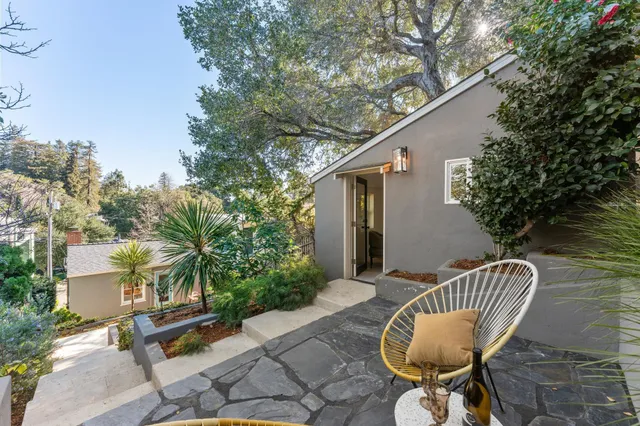 $998,000 | 3945 Canon Avenue, Oakland, CA 94602