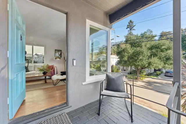$998,000 | 3945 Canon Avenue, Oakland, CA 94602