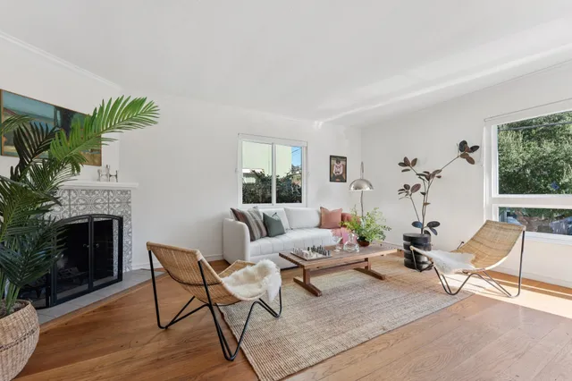 $998,000 | 3945 Canon Avenue, Oakland, CA 94602