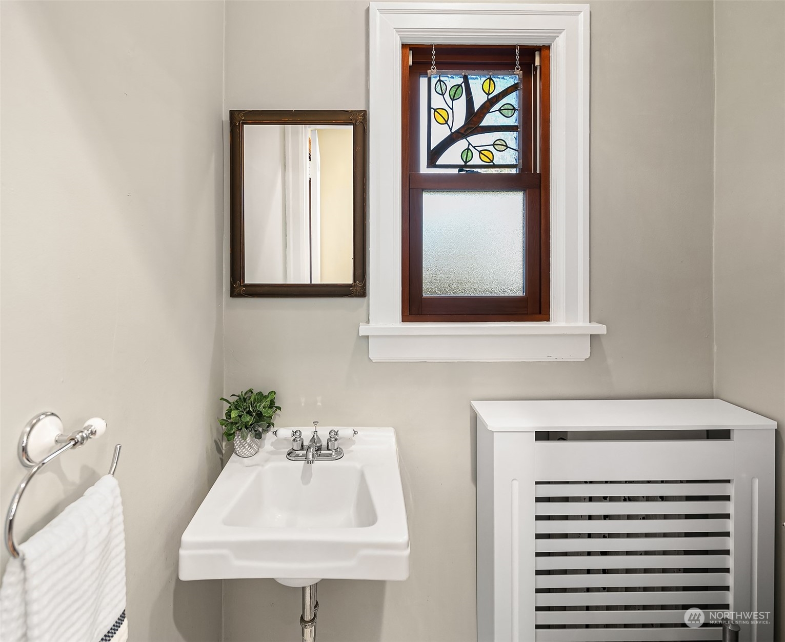 2108 North 39th Street Seattle, WA 98103 - Photo 15 of 28 Gallery Image 15