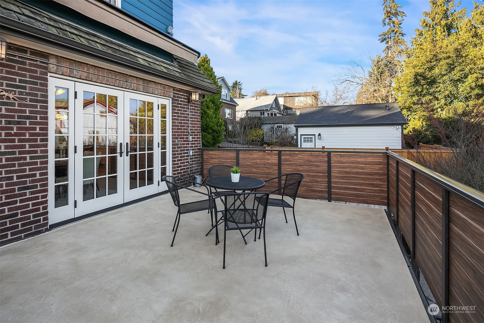 2108 North 39th Street Seattle, WA 98103 - Photo 6 of 28 Gallery Image 6
