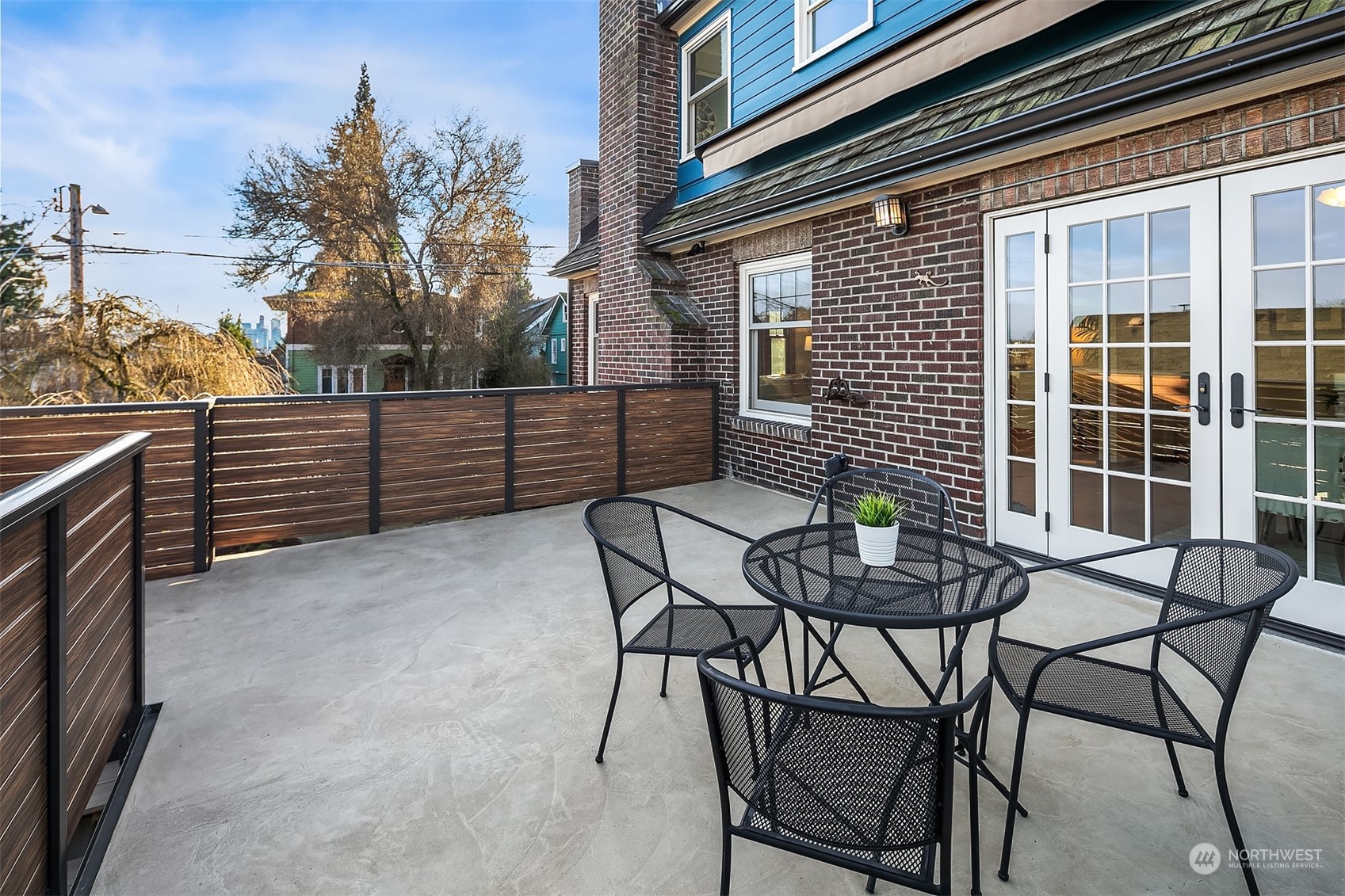 2108 North 39th Street Seattle, WA 98103 - Photo 7 of 28 Gallery Image 7