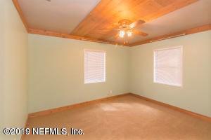 526 Sapelo Road Jacksonville, FL 32216 - Photo 15 of 32 Master Bedroom